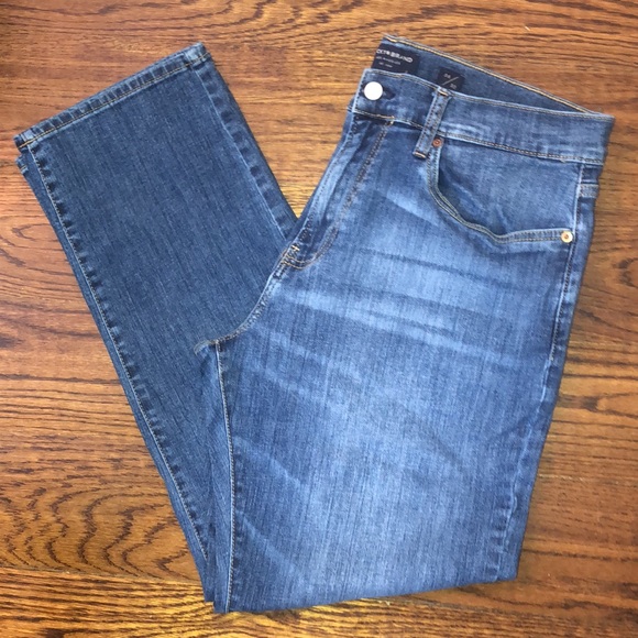 LUCKY BRAND Mens 221 Straight Leg Jeans Size 36x30